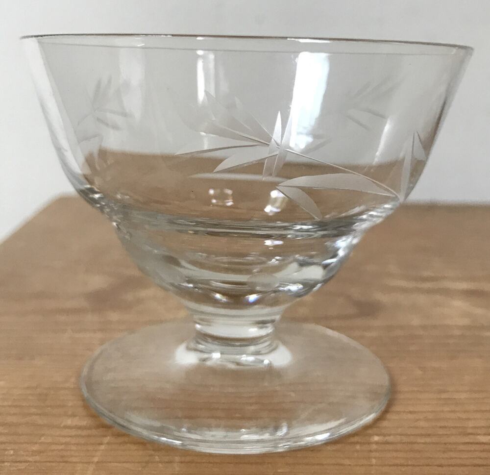 Set Lot 6 Vtg Antique Handblown Delicate Glass Etched Sherbert Dessert Dishes